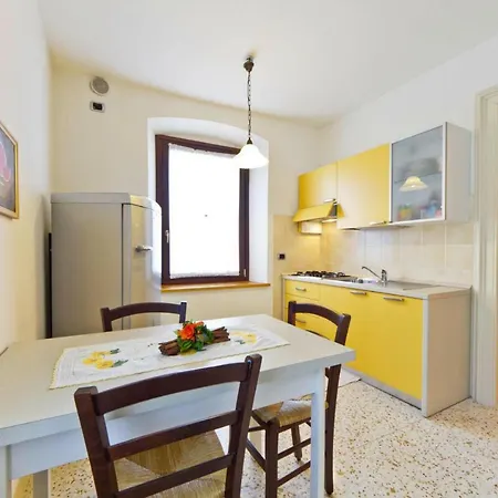 Apartamento In Udine Ivn031011 Aye *